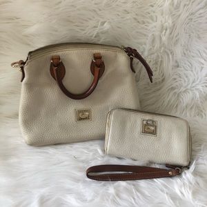 Dooney & Bourke purse and wallet set